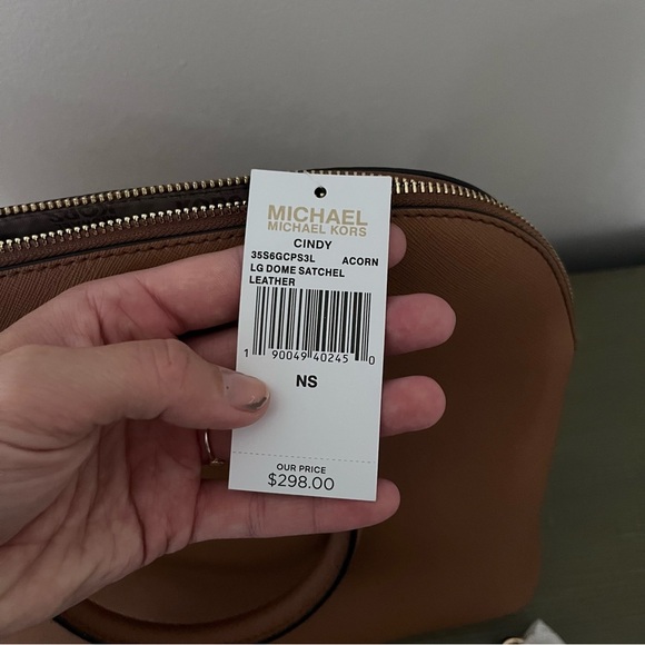 NWT Michael Kors Tan Leather Handbag Cindy Large Dome Acorn Purse Neutral Bag - Picture 8 of 13